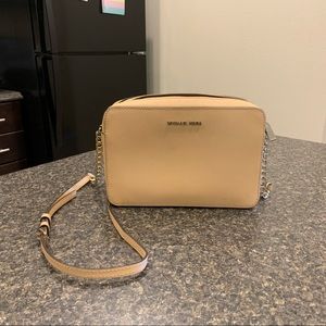 Michael Kors crossbody purse